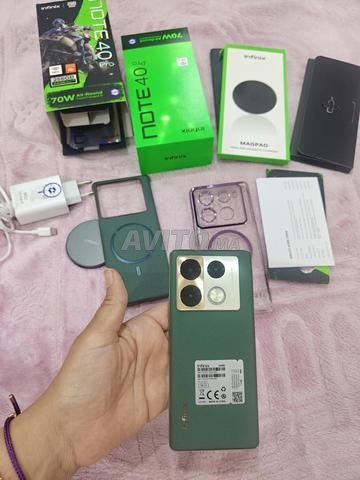 Téléphone Infinix Note 40 Pro vraiment comme neuf - 2