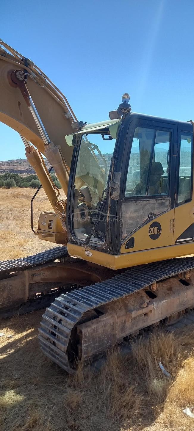 Cat pilar C320