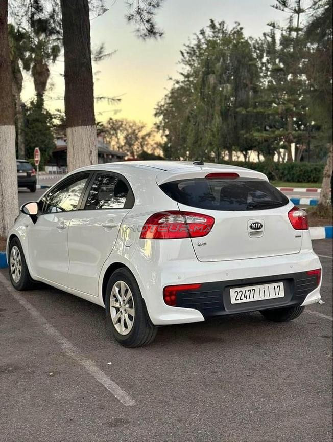 kia rio en bonne état 