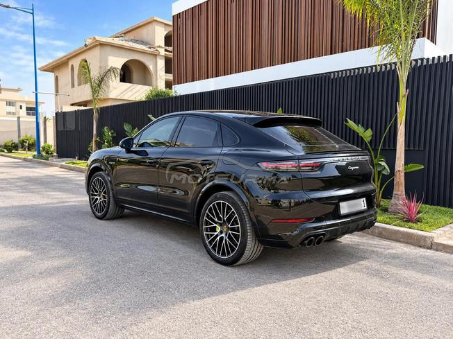 Porsche Cayenne E-Hybrid 3.0 V6 – 2022