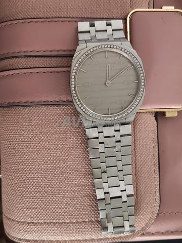 ساعة GUCCI 25H أصلية مرصعة بالألماس - 2