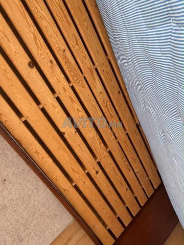 Lit 1 place 90 cm en bois et matelas - 2
