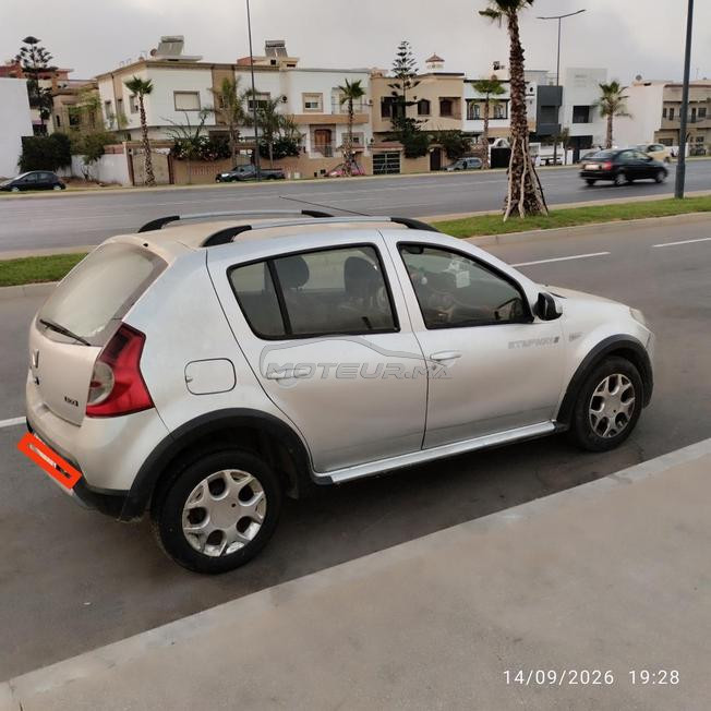 Dacia Sandero Diesel Manuelle 2011 à Salé