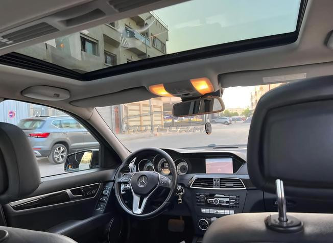 Mercedes-Benz 220 Diesel Automatique 2011 à Settat