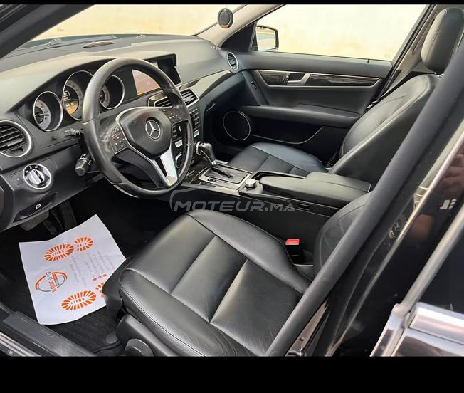 Mercedes-Benz 220 Diesel Automatique 2011 à Settat