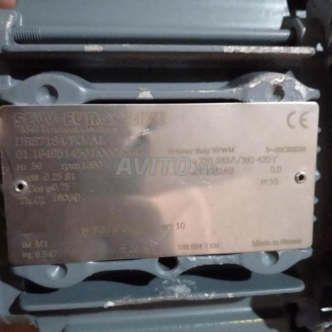 محرك كهربائي SEW-EURODRIVE 0.25 كيلو واط جديد - 2