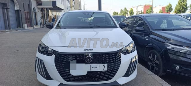 Peugeot 208 - 2