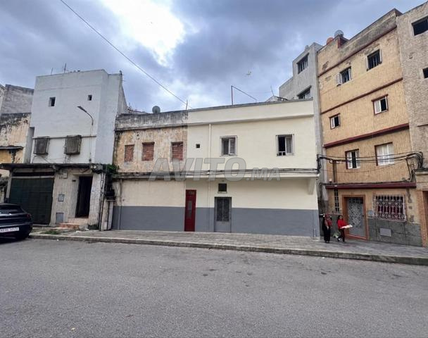 Maison à vendre à Tanger – Opportunité d'investissement et de reconstruction