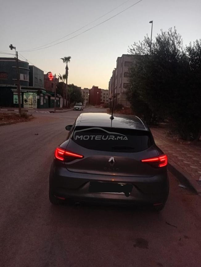 Renault Clio Essence Automatique 2024 à El Jadida