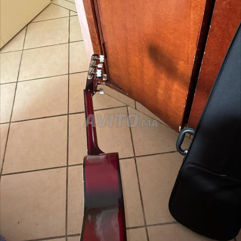 Guitare très bonne qualité - 2