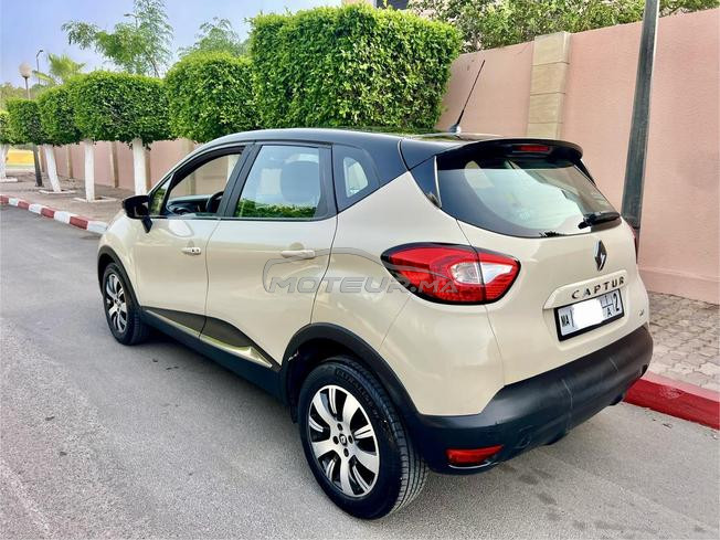 Renault Captur Diesel Manuelle 2017 à Rabat