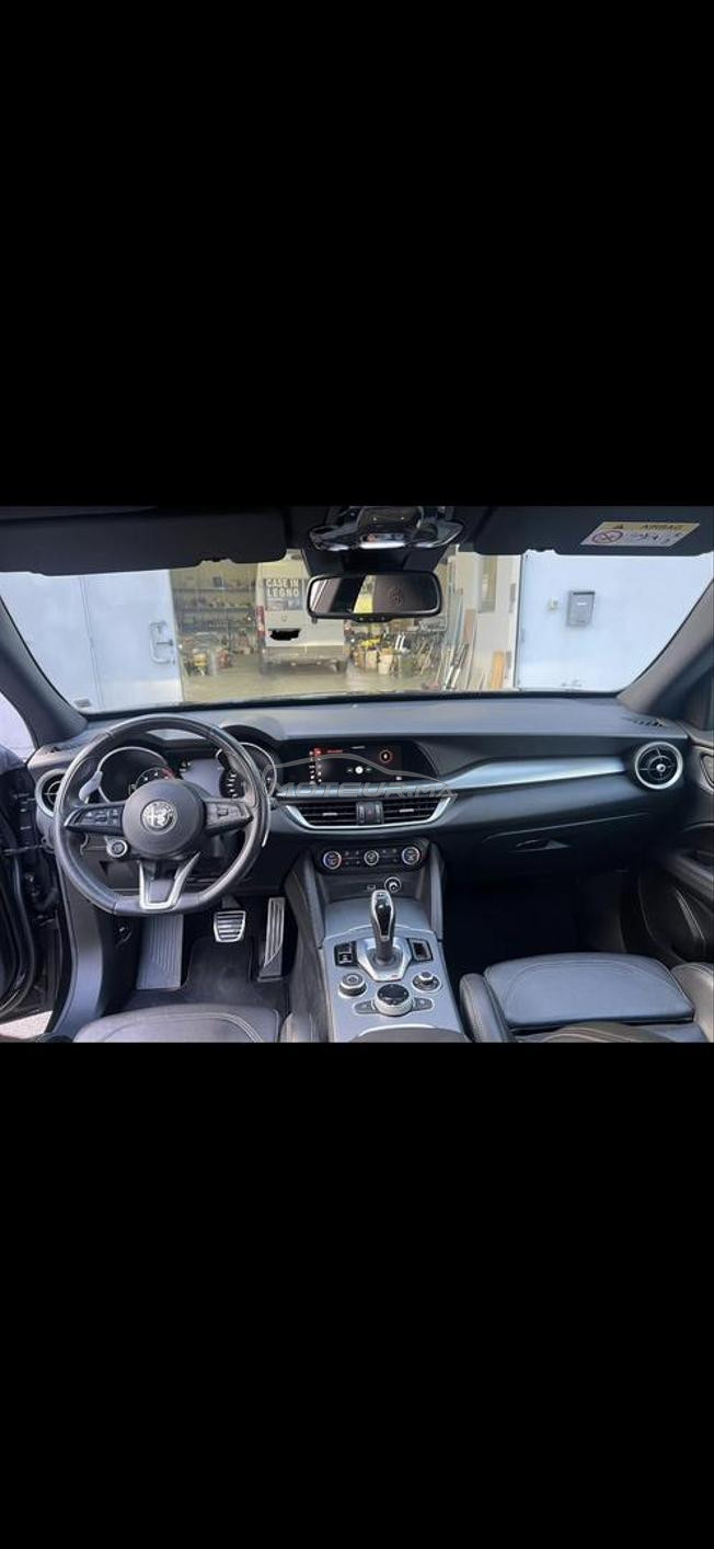 alfa Romeo stelvio Q4 210 ch full black