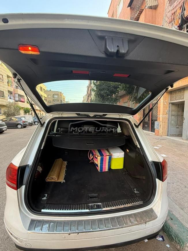 Volkswagen Touareg de 2012 en bon état.