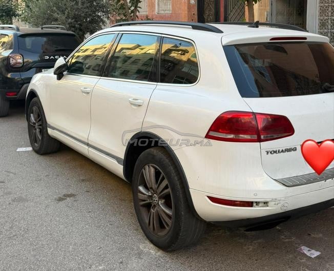Volkswagen Touareg de 2012 en bon état.