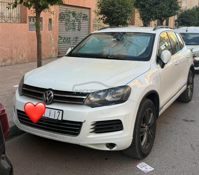 Volkswagen Touareg de 2012 en bon état.