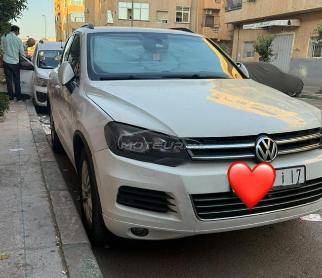 Volkswagen Touareg de 2012 en bon état.
