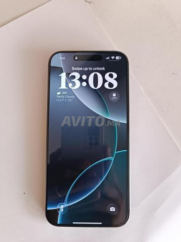 iPhone 16 Pro Max 256G 88 Gris - 2