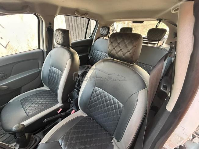  toutes optionsvoiture en tres bonne etat