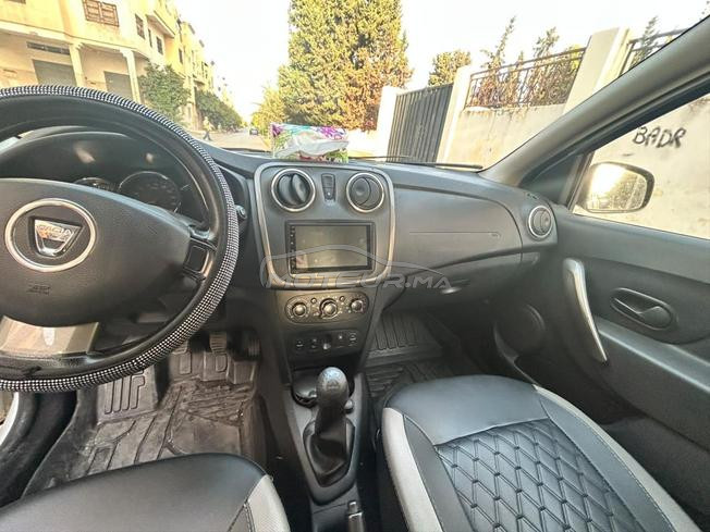  toutes optionsvoiture en tres bonne etat