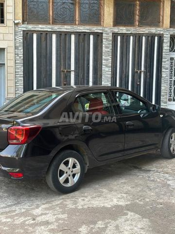 Dacia Logan modèle 2021 très bon état - 2