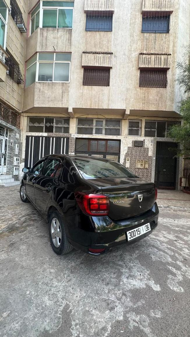 Dacia logan modèle 2021 très bonne état 