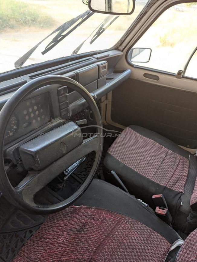 Renault R4 Essence Manuelle 1992 à Sidi Kacem