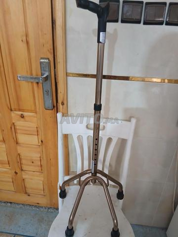عكاز رباعي AD 474 إسباني - 2