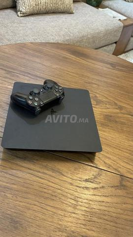 PS4 Slim 1To 1 manette propre - 2