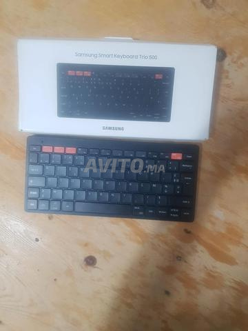 Samsung Smart Keyboard Trio 500 - 2