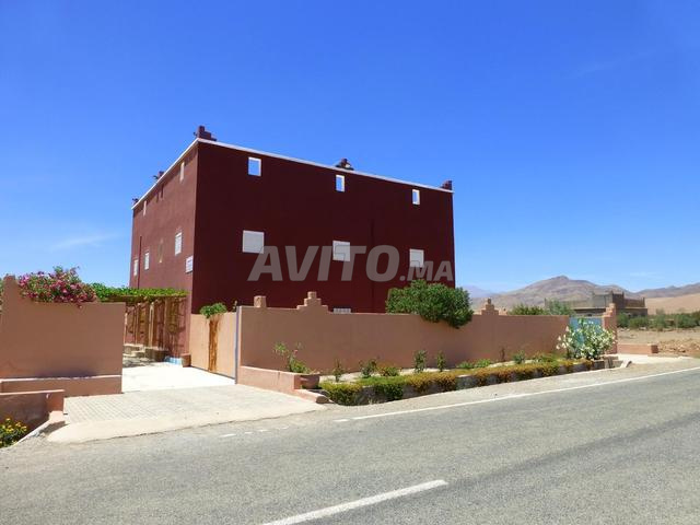 Villa 1 000 m2 au pied du Haut-Atlas (Idéal investissement)