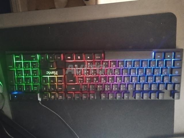 كيبورد وماوس للألعاب بإضاءة RGB - 2