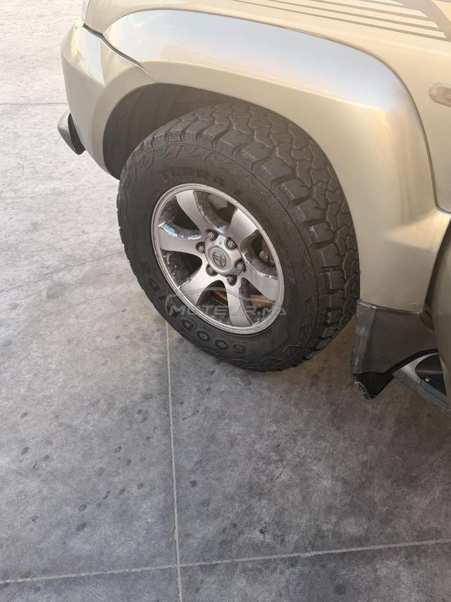 Toyota brado vx