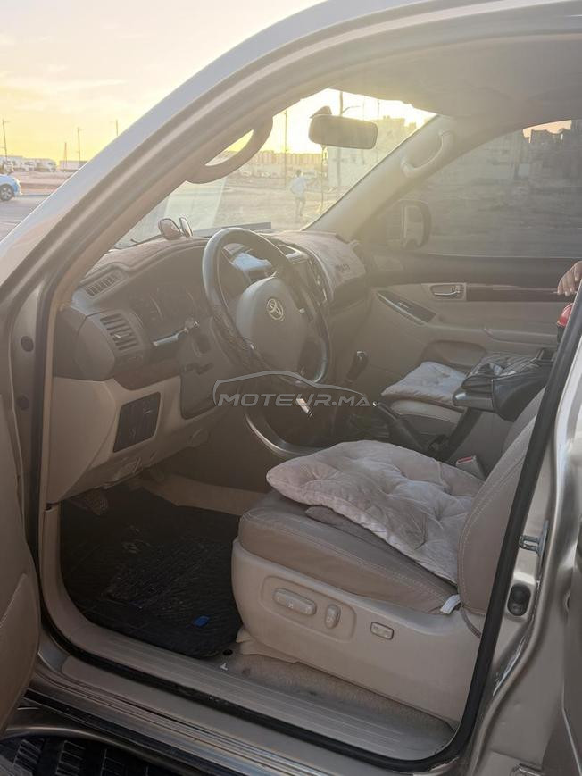 Toyota brado vx
