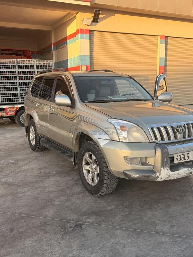 Toyota brado vx