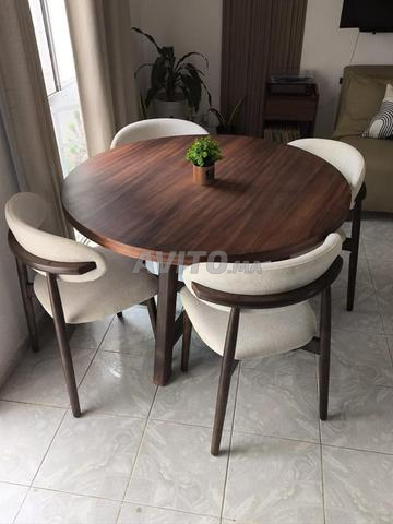 طاولة طعام - 2