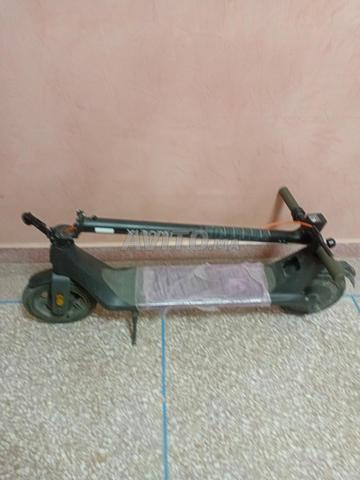 Trotinette électrique 4 Lite, encore propre - 2
