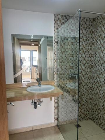 Appartement à louer 83 m² à Temara - 2