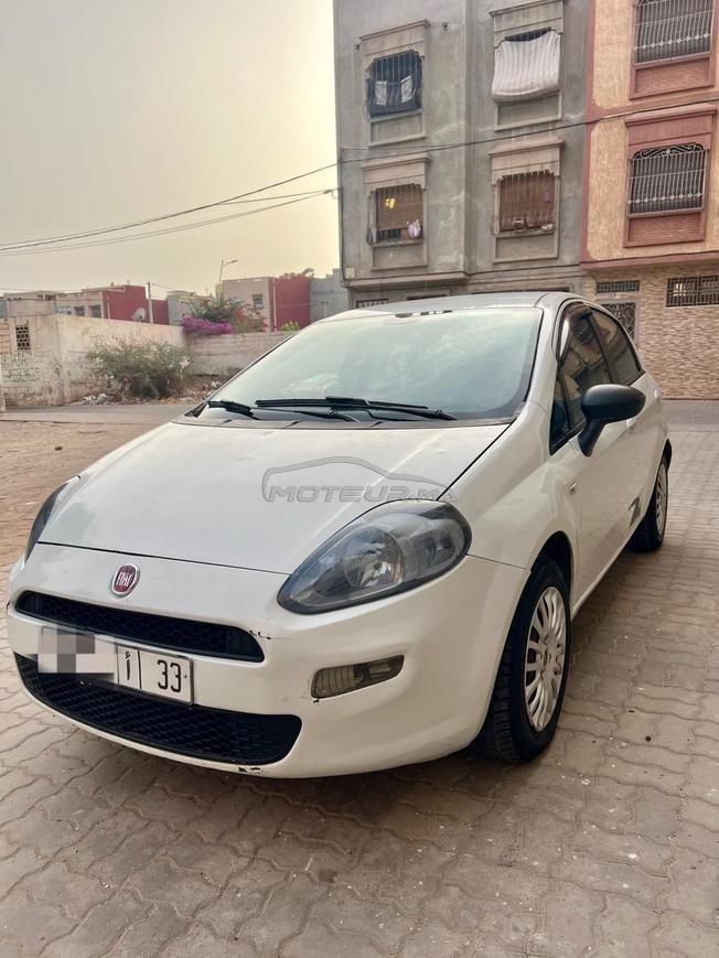 للبيع Fiat Punto 2015 بحالة مزيانة.