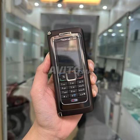 Nokia E90 - 2