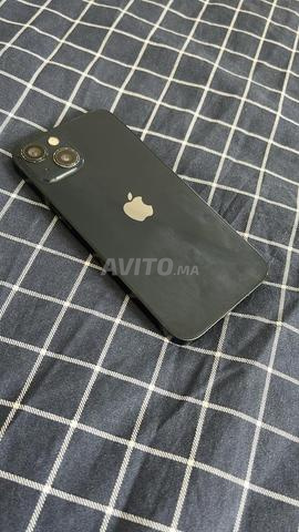 iPhone 13 - 2