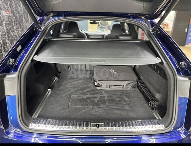 Couvercle de coffre Audi Q8 - 2