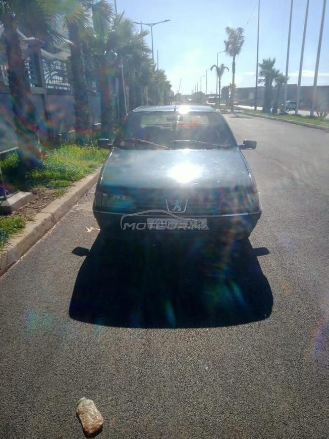 سيارة بيجو 405 