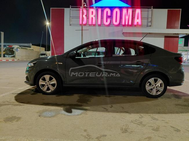 voiture dacia logan 