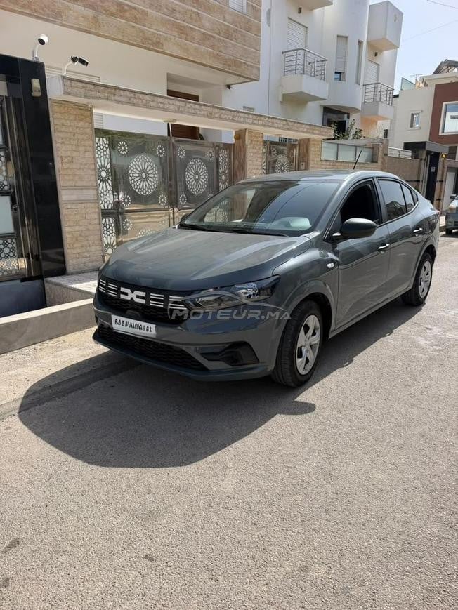 voiture très bonne état 