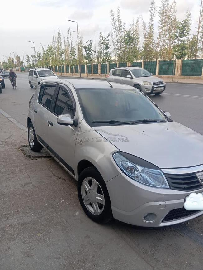 sandero haja mliha li baghi yaksab smasria blach