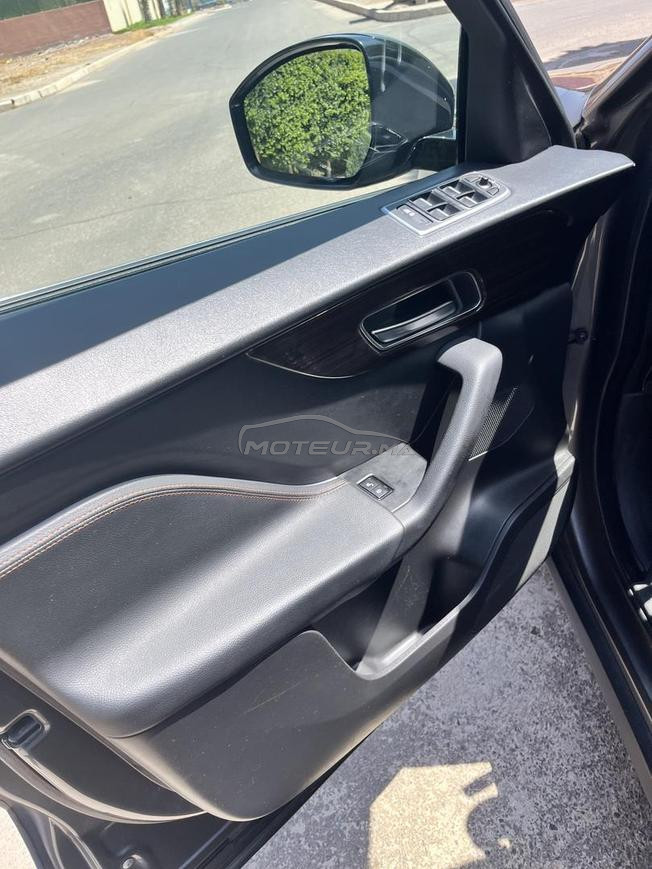 jaguar f- pace