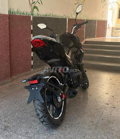 CR 50 encore neuf - 2