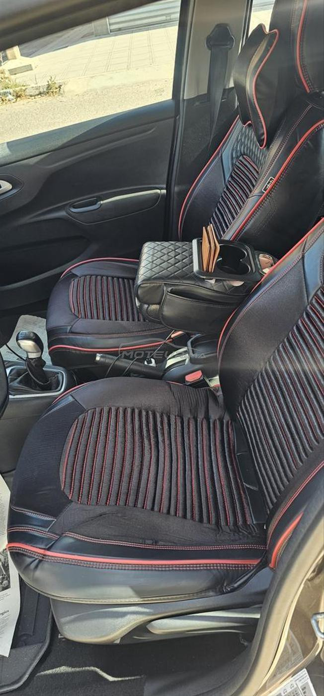 Peugeot 301 2019