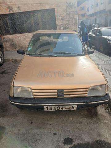 Peugeot 205 Essence Manuelle 1986 à Casablanca - 2