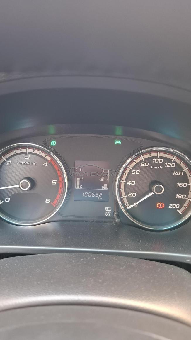 Mitsubishi Toute option /100 km /dariba 650 dh  